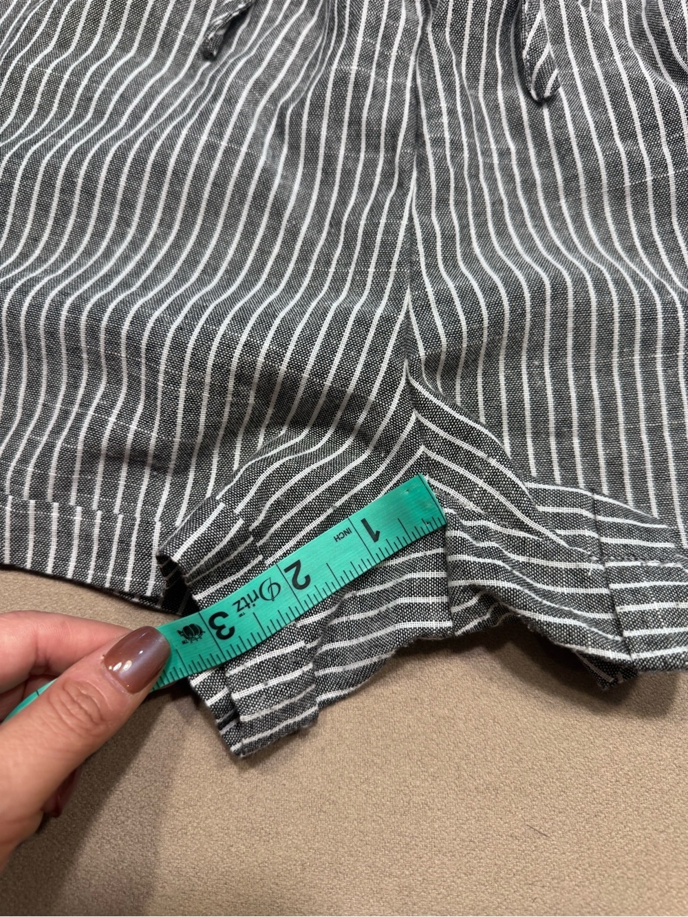 SHEIN Black & White Vertical-Stripe High-Waist Shortst - Picture 3 of 5